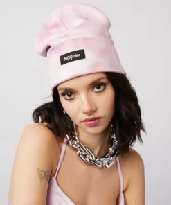 New Girl Order RIBBED TIE DYE BEANIE WITH BADGE DETAIL - LIGHT PINK