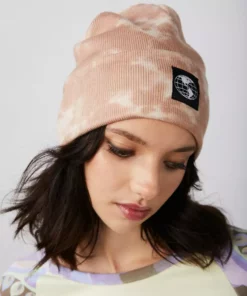 New Girl Order RIBBED TIE DYE BEANIE WITH BADGE DETAIL - OATMEAL