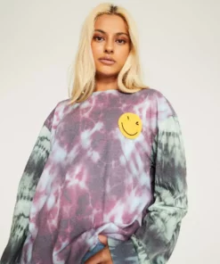 New Girl Order Tops TIE DYE T-SHIRT WITH CROCHET APPLIQUÉ