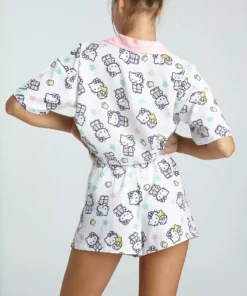 New Girl Order HELLO KITTY POPCORN & STARS SET