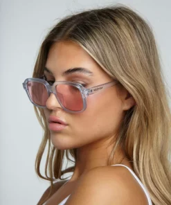 New Girl Order 70S SQUARE SUNGLASSES IN BLUE WITH PINK LENS