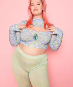 New Girl Order Tops POWERPUFF GIRLS COW PRINT CUT OUT LS TOP CURVE