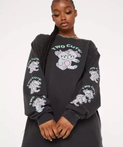 New Girl Order TWO CUTE BEARS LONG SLEEVE TEE