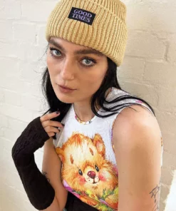 New Girl Order RIBBED BEANIE WITH GOOD TIMES BADGE DETAIL - CAMEL